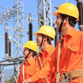 Giá điện tăng 3% từ ngày 4/5/2023