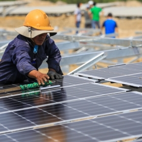 Những dự án trang trại điện mặt trời hàng đầu thế giới